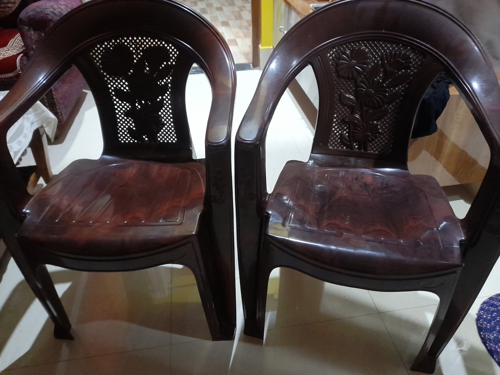 Lotus sitting chair 